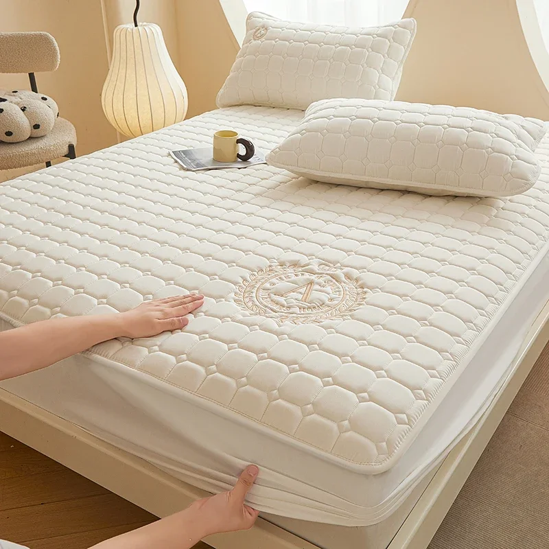 WASART Thicken quilted mattress protector cover solid embroidery luxury double bed elastic fitted sheet style bed protection pad