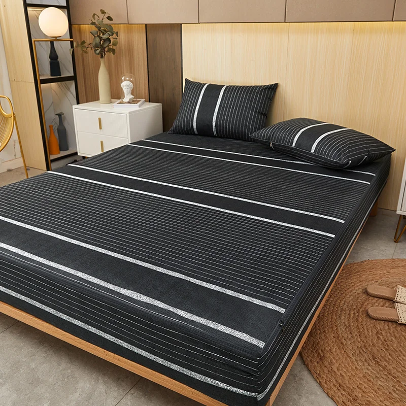 100% Waterproof Mattress Cover with Zipper Closure Six Sides All Inclusive Mattress Protector Soft Fitted Sheet Customized Size