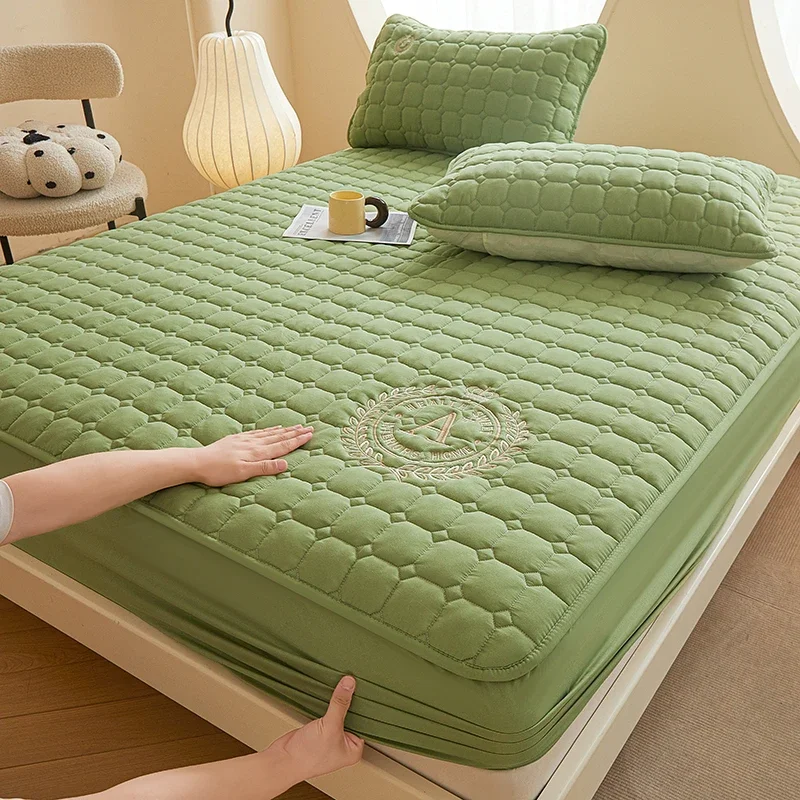 WASART Thicken quilted mattress protector cover solid embroidery luxury double bed elastic fitted sheet style bed protection pad